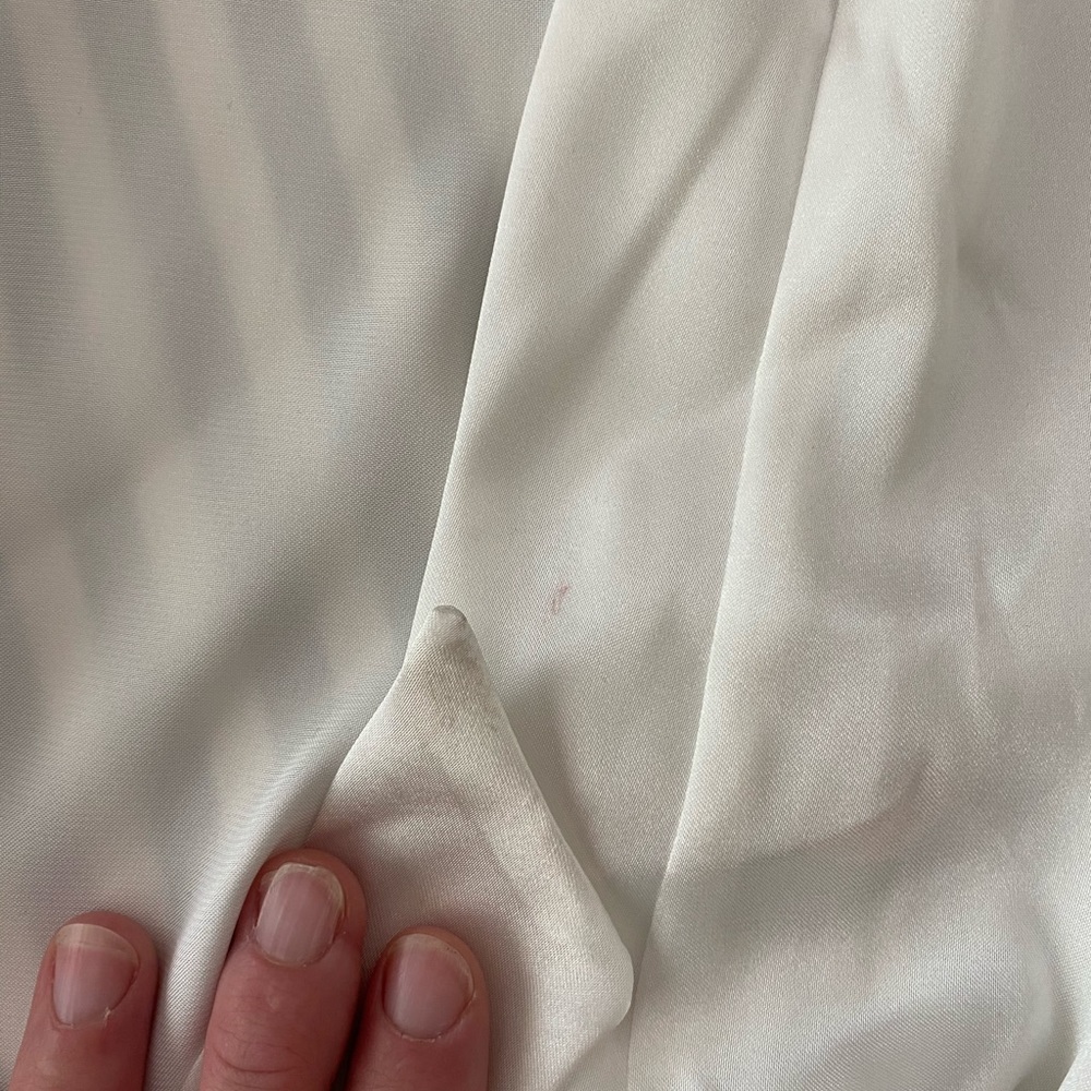 White Silk “The Bride” Robe - Picture 6 of 7
